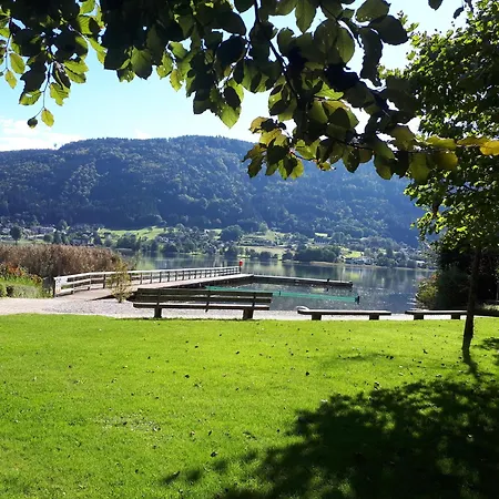 Apartmán Sandra Haus Kmb Seeappartement Am Ossiacher Mit Direktem Seezugang Und Hallenbad